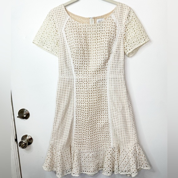 HD in Paris Anthropologie Georgia Eyelet Dress Sz 2 - Picture 4 of 10